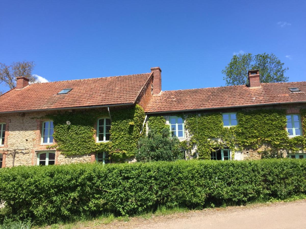 Ancien Moulin Creancey Bed & Breakfast Exterior photo